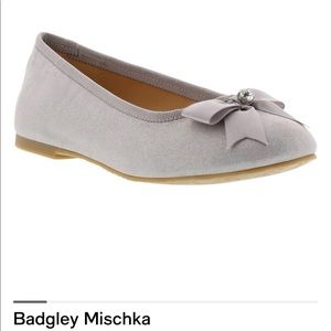 2/$20 Badgley Mischka Big Girls Amber May Dress Shoe Size 3 Silver